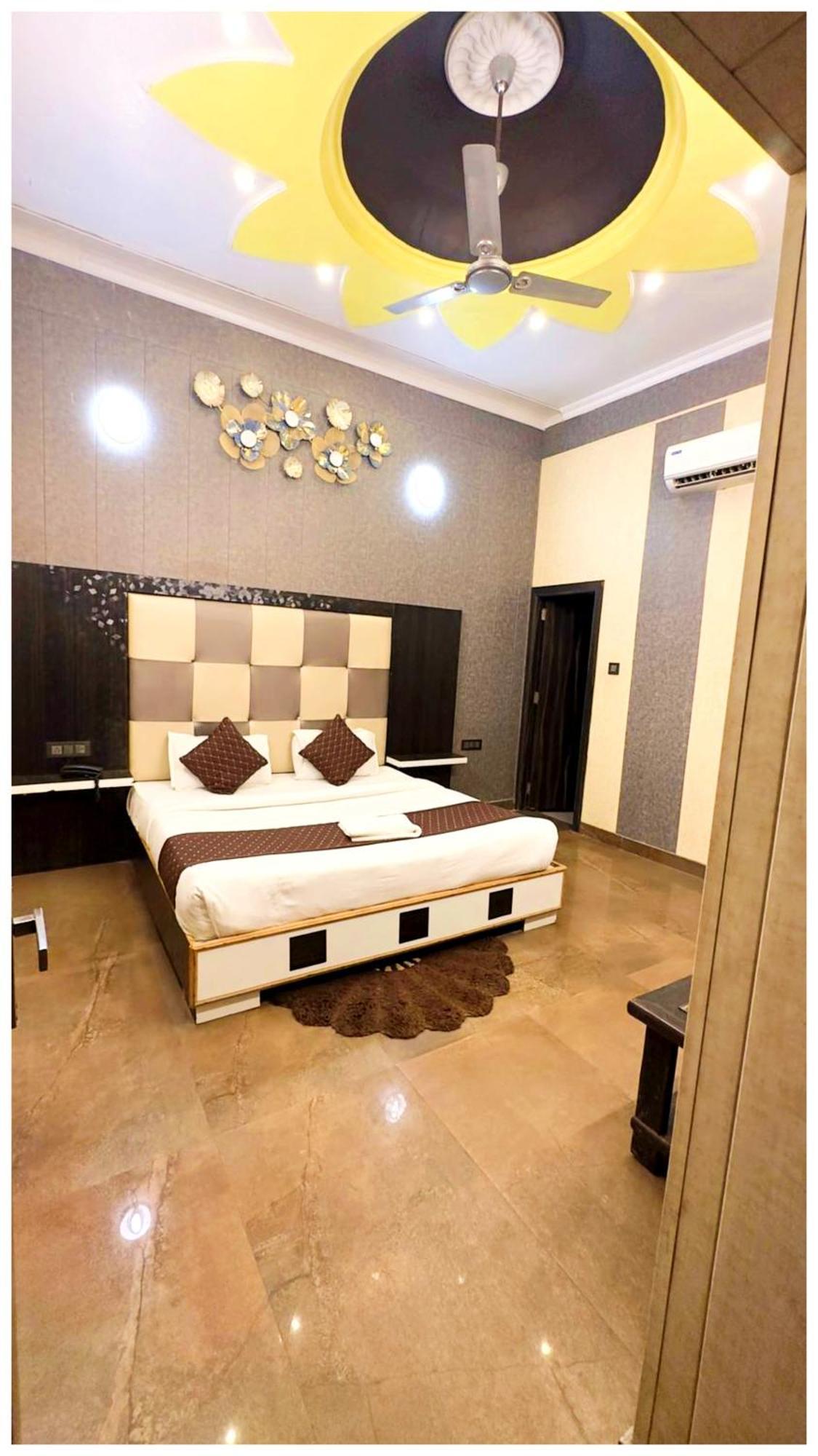 Grg Pardesi Hotel Haridwār Exterior foto