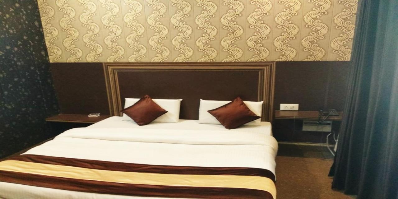 Grg Pardesi Hotel Haridwār Exterior foto